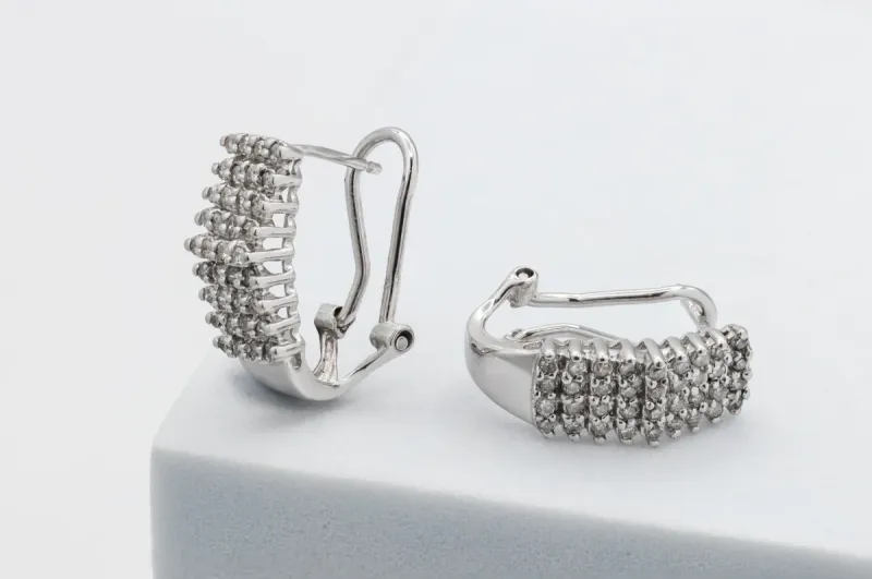 9ct White gold Diamond Cluster Earrings 3.9g