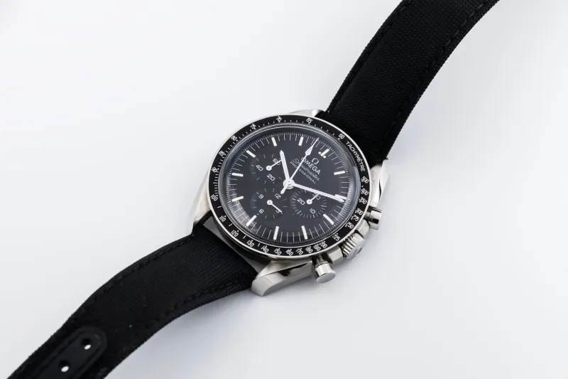 OMEGA Speedmaster Professional Moonwatch Fabric 42mm 310.32.42.50.01.001 2026