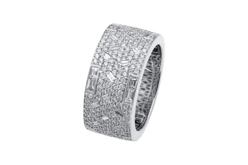 9ct White Gold Natural Baguette & Brilliant Cut Diamond Ring 1.56ct F VS Size O 10.6g