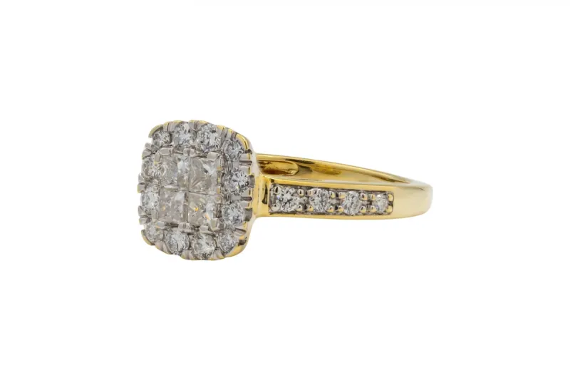 18ct Yellow Gold Diamond Engagement Ring 0.87ct
