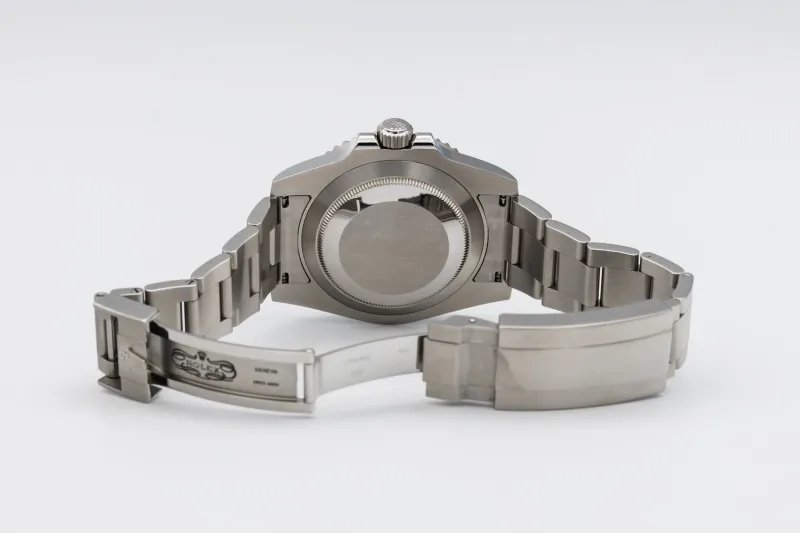 Rolex Submariner 40mm Stainless Steel Oyster 116610LN Circa 2015
