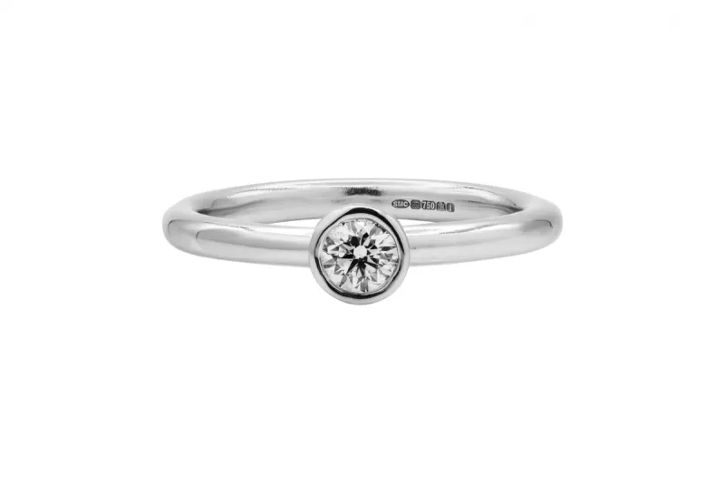 18ct White Gold Diamond Rub Over Engagement Ring 0.25ct