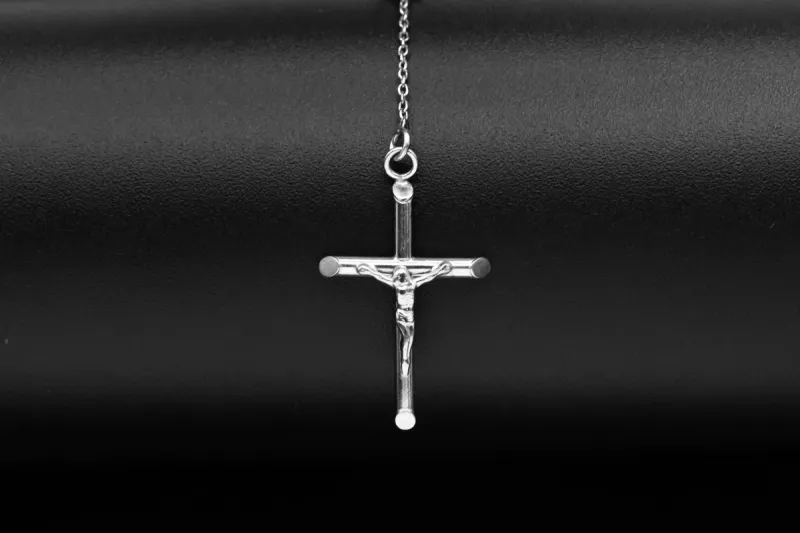 9ct White Gold Diamond Cut Rosary Beads 11.6g