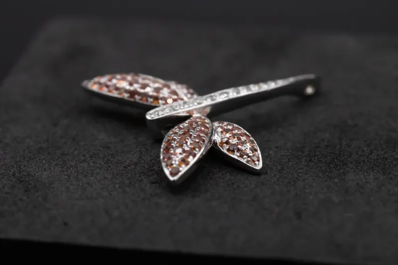 18ct White Gold Diamond & Sapphire Dragonfly Pendant 0.10ct