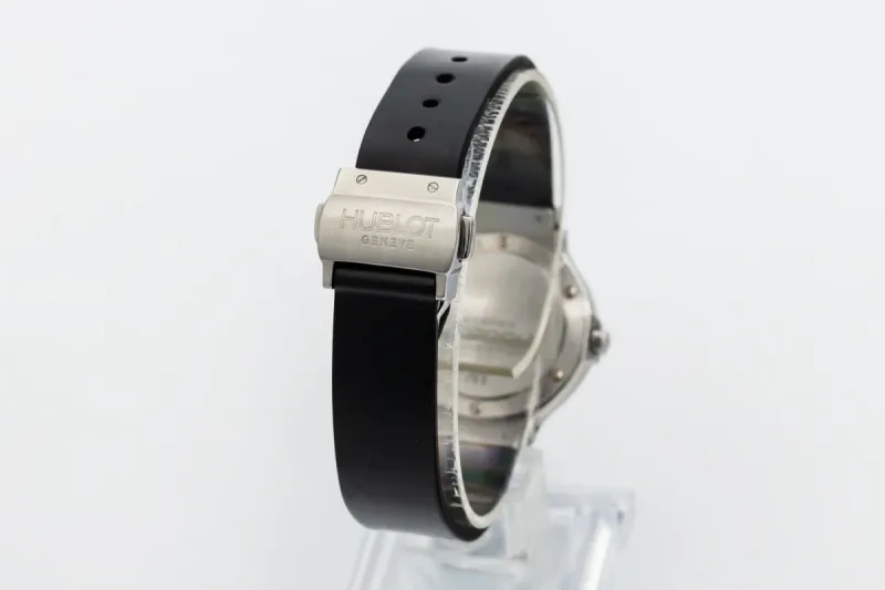 Hublot Classic Fusion 28mm Black Rubber B1395.1 2007
