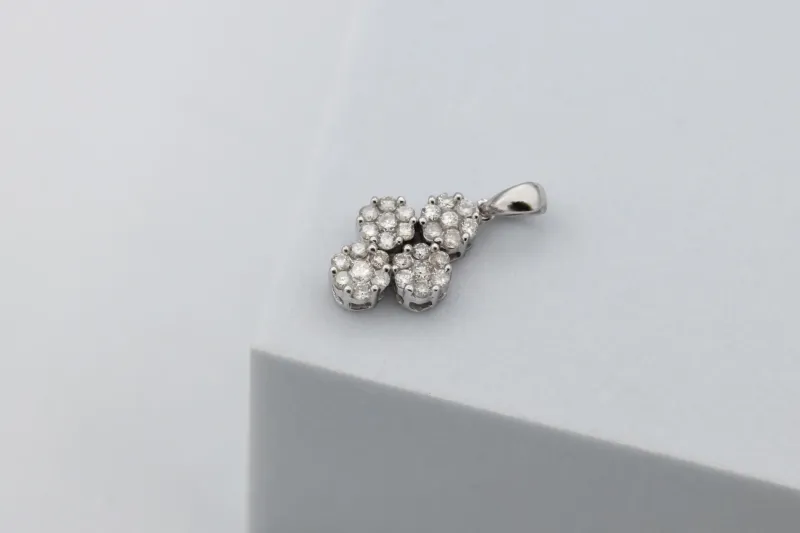 14ct White Gold Diamond Cluster Pendant & Earring Set 1.43ct
