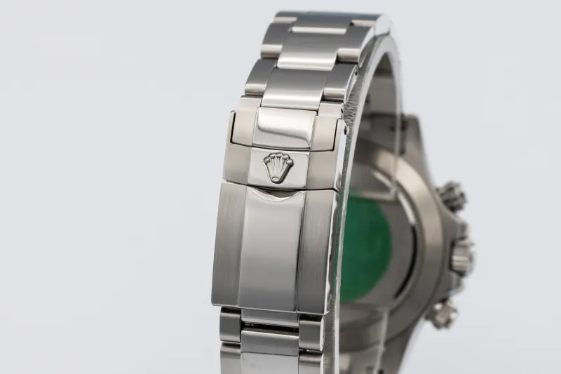Rolex Cosmograph Daytona 40mm Stainless Steel Oyster 116520 2005