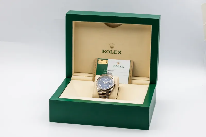 Rolex Day-Date 40mm 18ct White Gold Presidential 228239 2017
