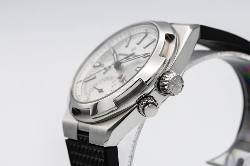 Vacheron Constantin Overseas Dual Time 41mm Black Rubber 7900V/110A-B333 2022