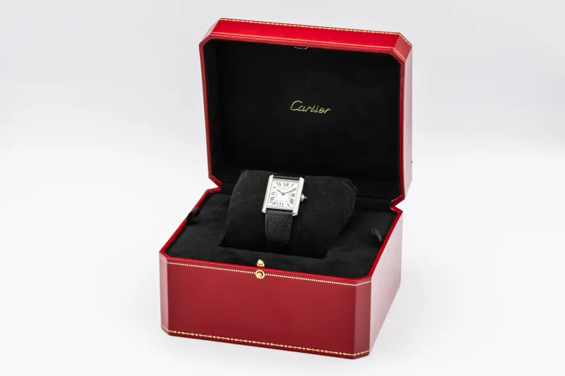 Cartier Tank Must SolarBeat 33.7x25.5mm Black Leather WSTA0090 Circa 2023