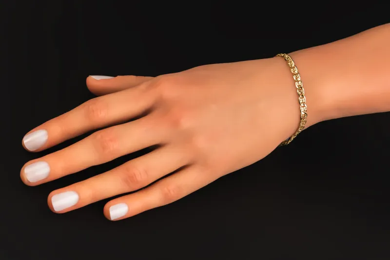 18ct Yellow Gold Classic Link Chain Bracelet 6.7g