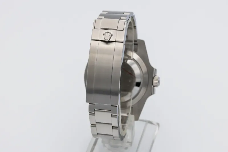 Rolex Submariner Date 40mm 'Hulk' Stainless Steel Oyster 116610LV 2016