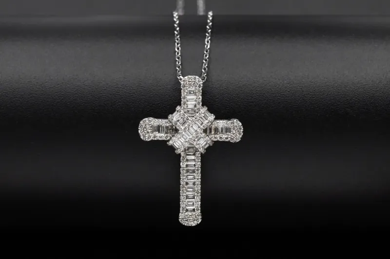 18ct White Gold Baguette & Round Diamond Cross Necklace 1.49ct