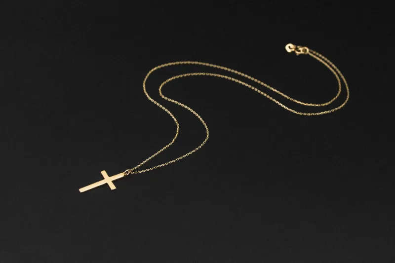 14ct Yellow Gold Cross Necklace 18" 1.75g