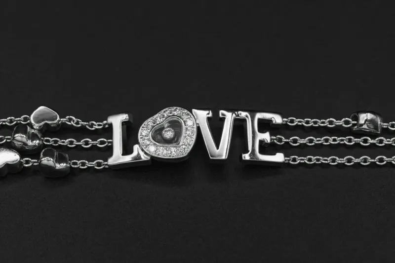 18ct White Gold Chopard Happy Diamonds Heart Bracelet 0.28ct