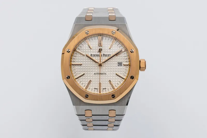 Audemars Piguet Royal Oak 41mm Steel & 18ct Rose Gold 15400SR.OO.1220SR.01 2016