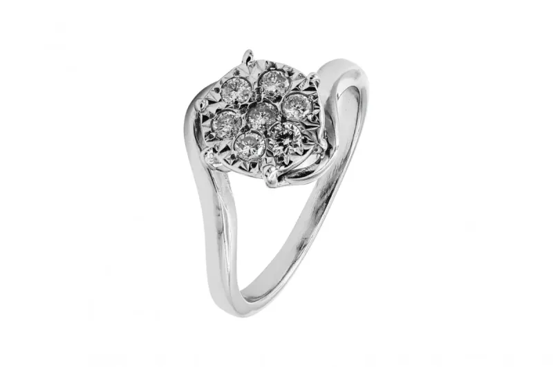 18ct White Gold Diamond Cluster Twist Ring 0.22ct