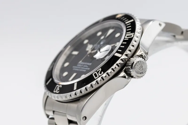Rolex Submariner Date 40mm Stainless Steel Oyster 16800 1986