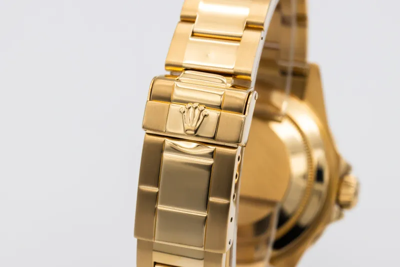 Rolex Yacht-Master 40mm 18ct Yellow Gold Oyster 16628 1996