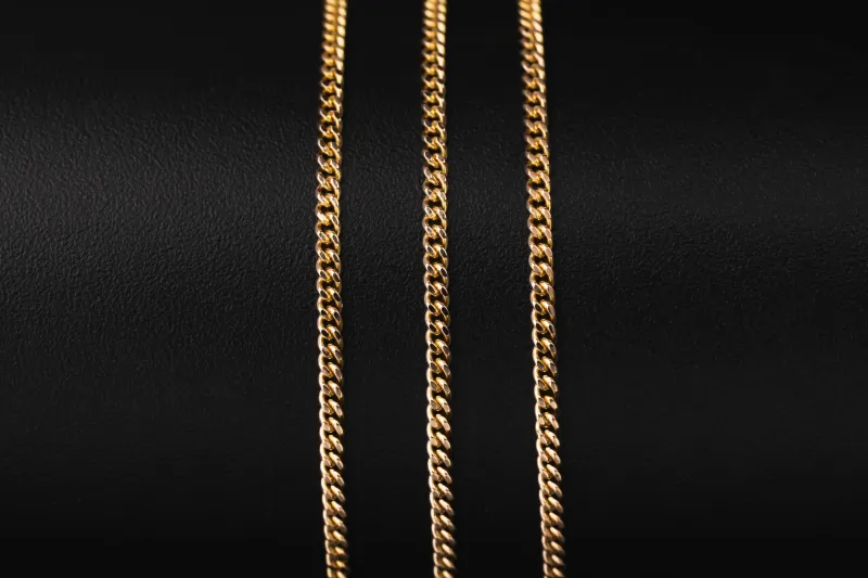 9ct Yellow Gold Curb Chain 22" 4.8g
