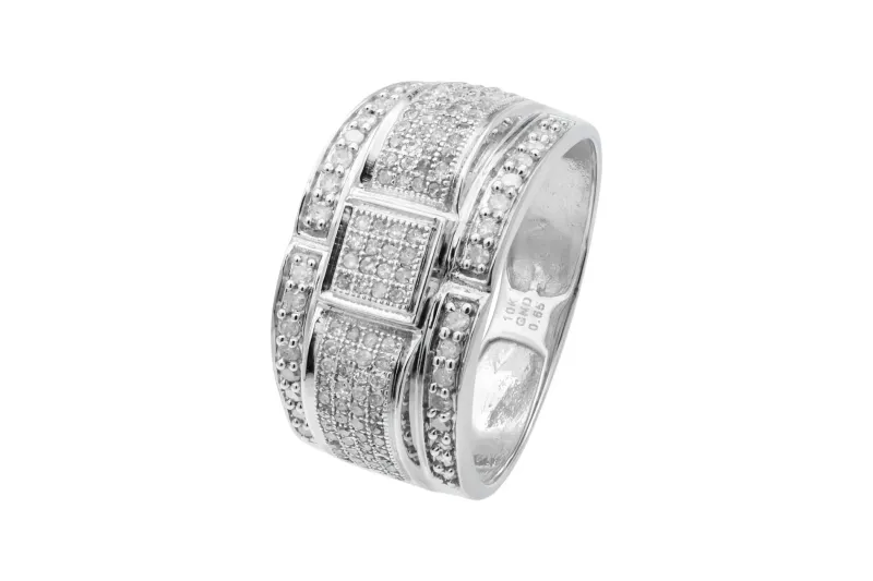 9ct White Gold Diamond Ring 0.65ct 5.4g