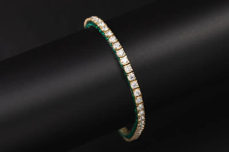 9ct Yellow Gold Lab Grown Brilliant and Emerald Cut Diamond Bracelet 5.27ct