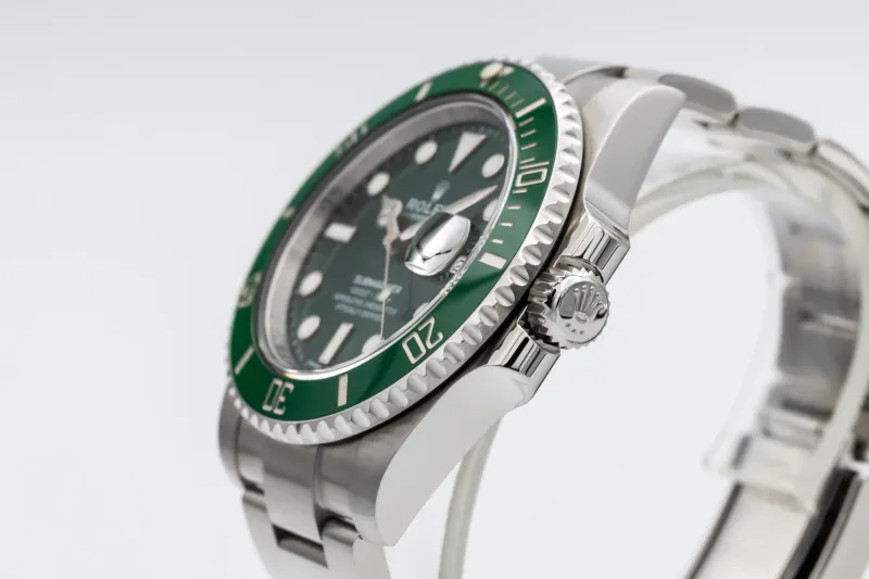 Rolex Submariner Date 40mm 'Hulk' Stainless Steel Oyster 116610LV 2016