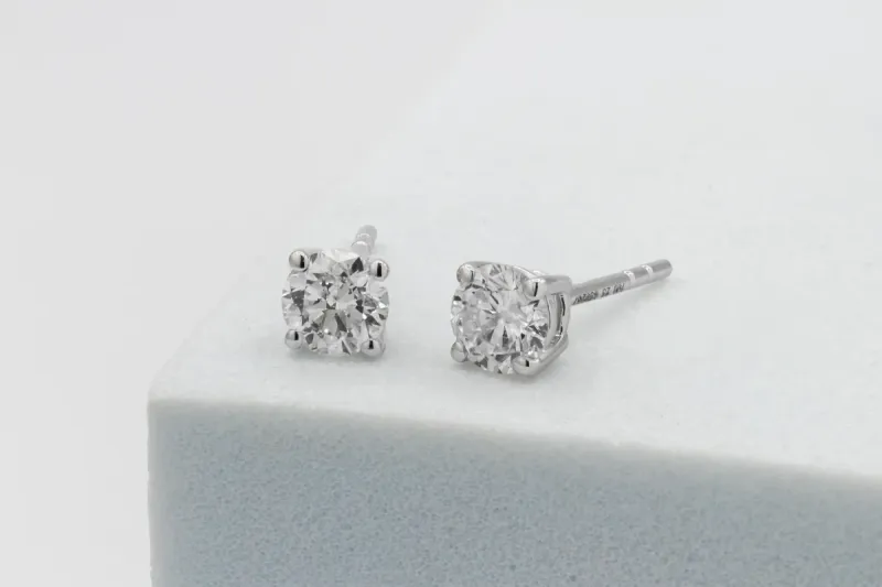 18ct White Gold Round Brilliant Diamond Stud Earrings 0.50ct