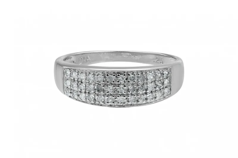9ct White Gold Diamond Ring 0.26ct 2.5g