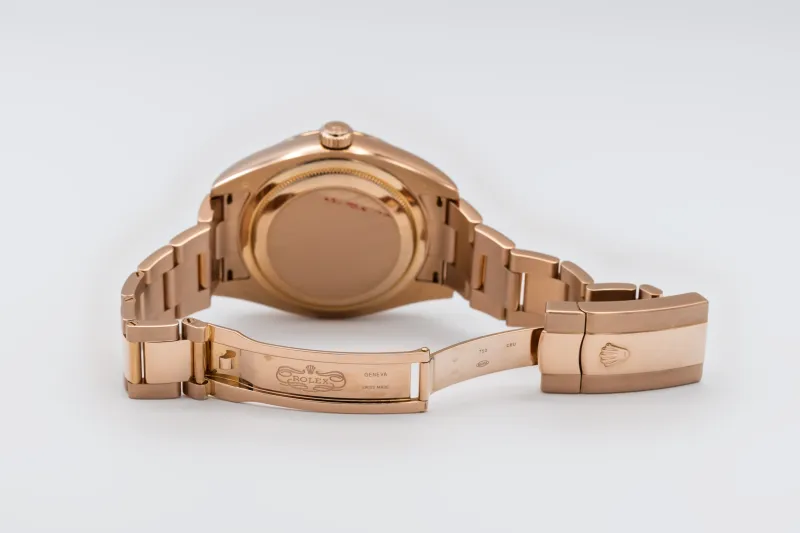 Rolex Sky-Dweller 42mm 18ct Rose Gold Oyster 326935 2018