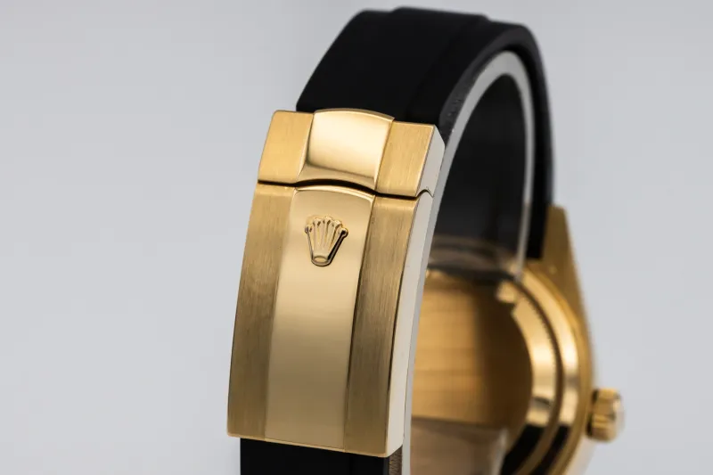 Rolex Sky-Dweller 42mm Black Oysterflex 326238 2021