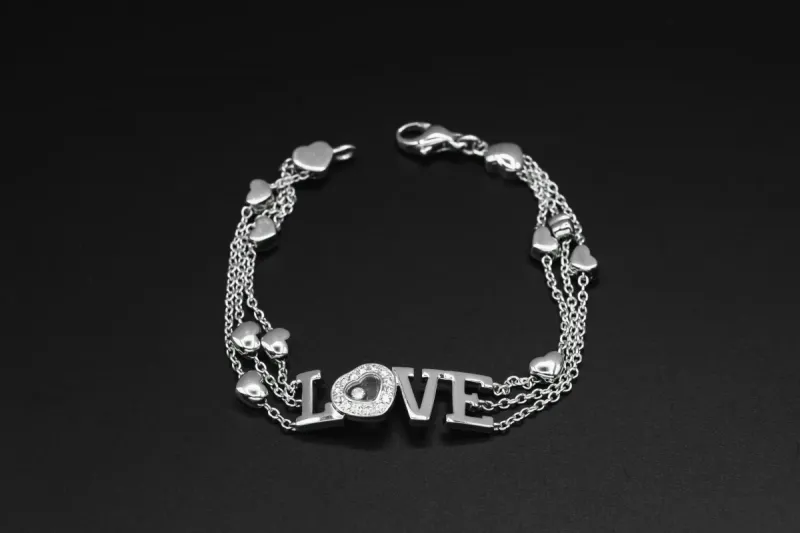 18ct White Gold Chopard Happy Diamonds Heart Bracelet 0.28ct