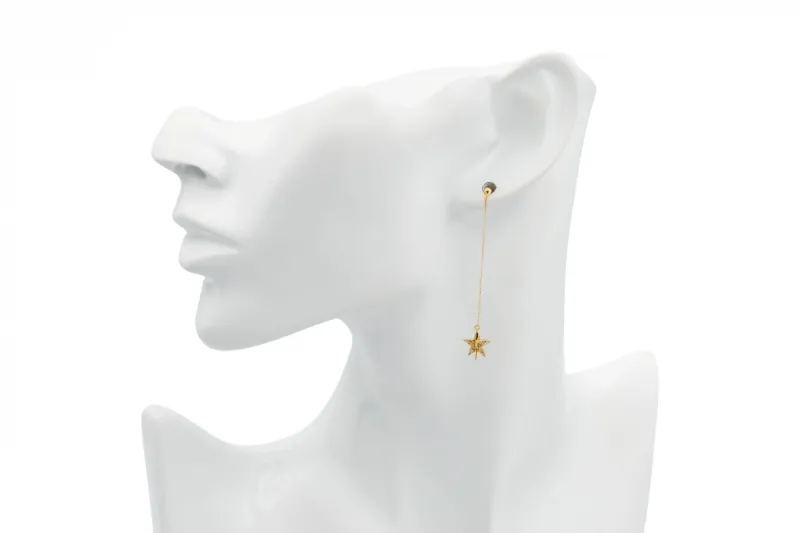 18ct Yellow Gold Diamond Drop Down Earrings 0.09ct