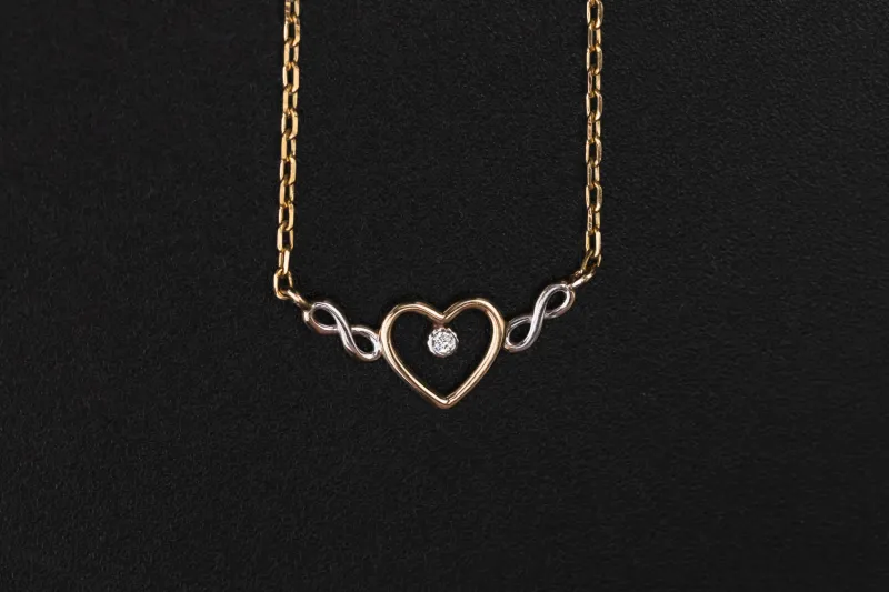 9ct Yellow Gold Cubic Zirconia Heart Necklace 16" 2.3g
