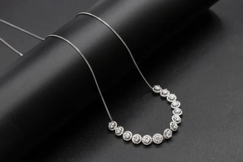 18ct White Gold Diamond Halo Statement Necklace 7.80ct