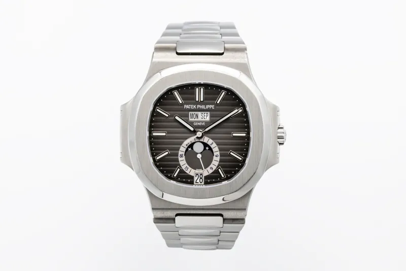 Patek Philippe Nautilus 40.5mm Stainless Steel 5726/1A-001 2016