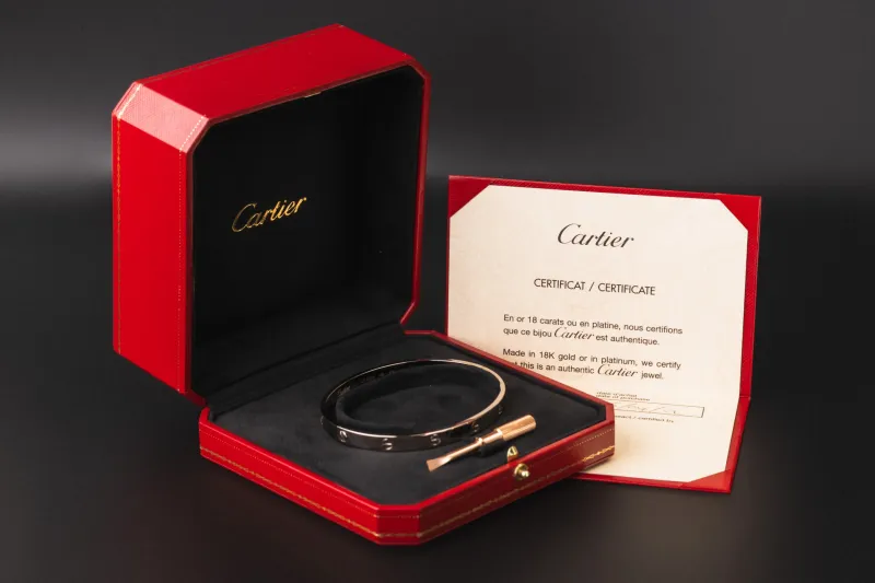 Cartier LOVE Classic 18ct White Gold Bracelet Size 21 43.9g Authentic Box