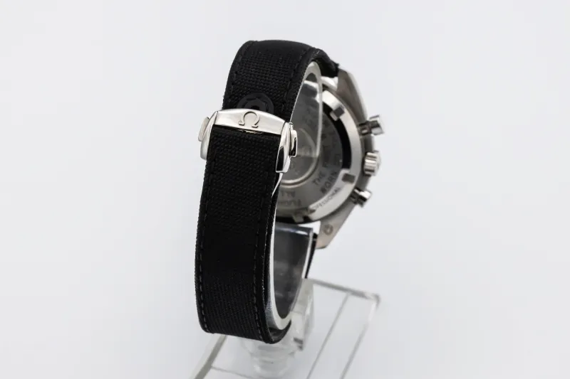 OMEGA Speedmaster Professional Moonwatch Fabric 42mm 310.32.42.50.01.001 2026