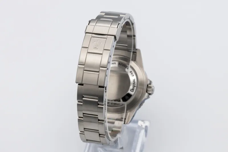 Rolex Sea-Dweller 4000 40mm Stainless Steel Oyster 16600 2001