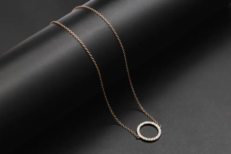 9ct Rose Gold Diamond Necklace 4.3g