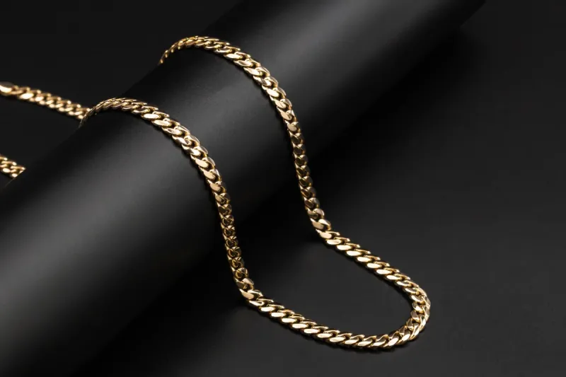 9ct Yellow Gold Flat Curb Chain 33.2g