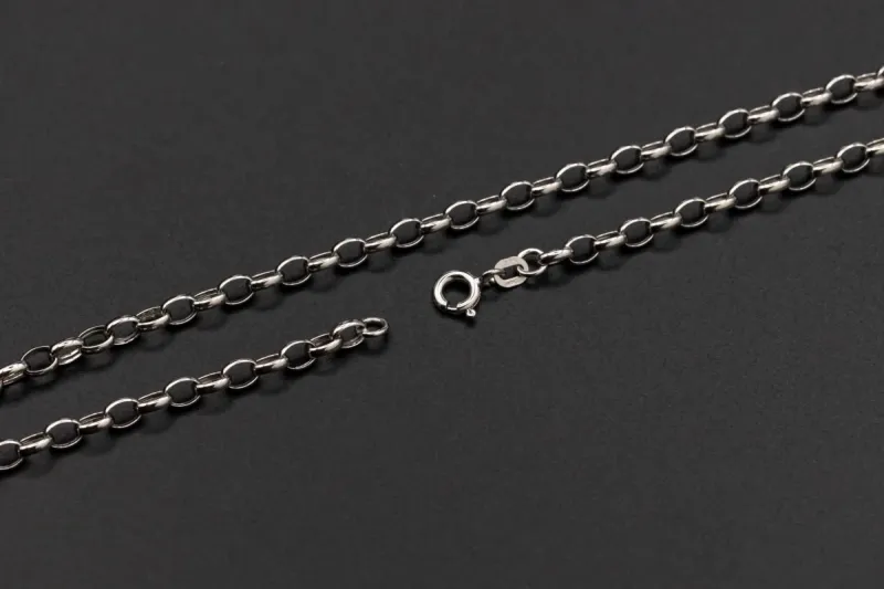 9ct White Gold Cable Link Chain Durable Classic Necklace 3.9g
