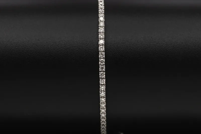 14ct White Gold Diamond Tennis Bracelet 2.40ct