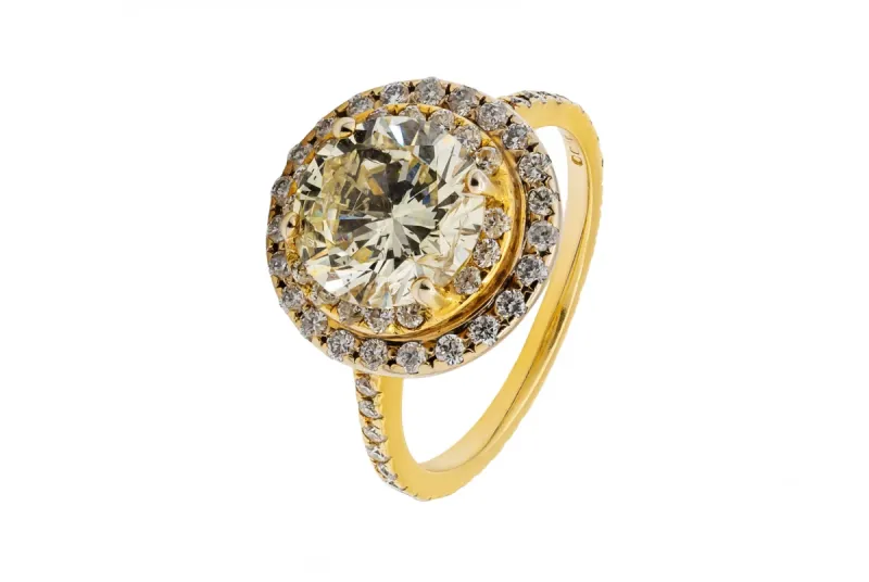 18ct Yellow Gold Diamond Engagement Ring 3.16cts