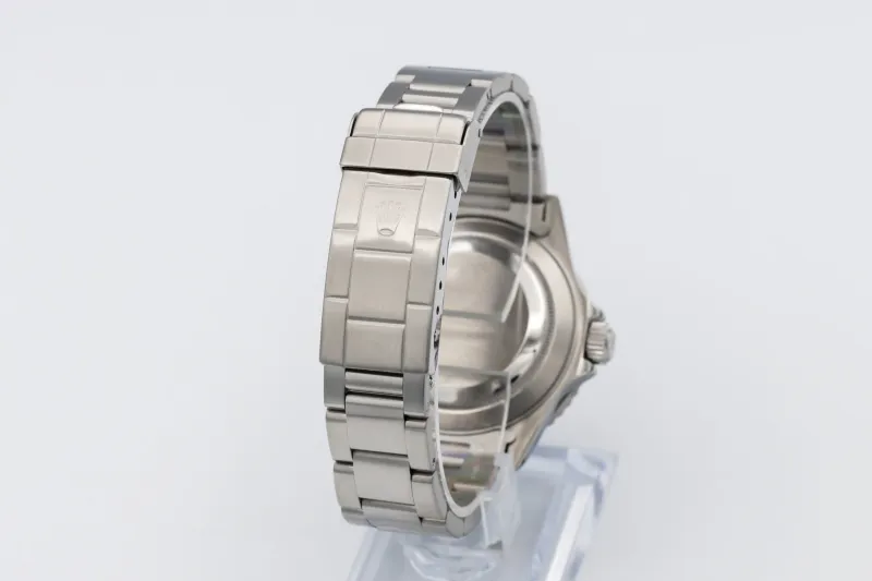 Rolex Submariner Date 40mm Stainless Steel Oyster 16610 1997