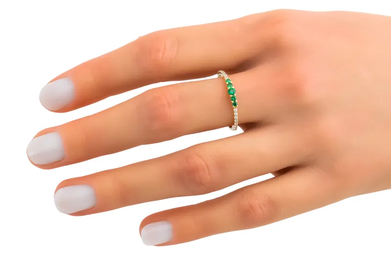 14ct Yellow Gold Green & White Cubic Zirconia Ring Size P 1g