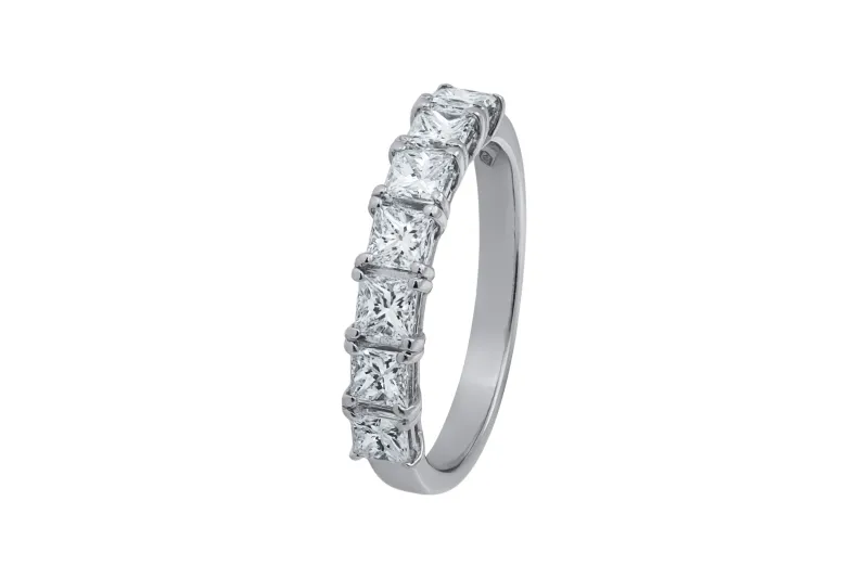 18ct White Gold Princess Cut Diamond 7 Stone Ring 1.05ct
