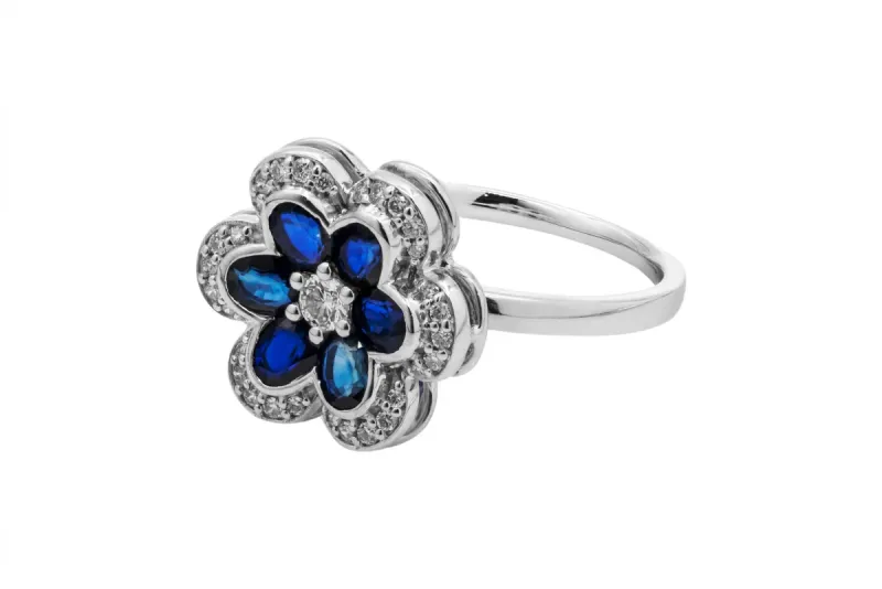 18ct White Gold Sapphire & Round Brilliant Diamond Flower Jewellery Set