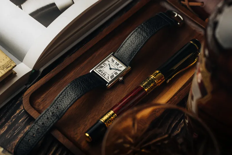 Cartier Tank Must Large 25.5mm Black Leather WSTA0041 2023