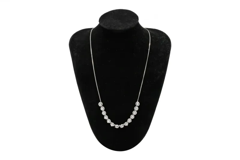 18ct White Gold Diamond Halo Statement Necklace 7.80ct
